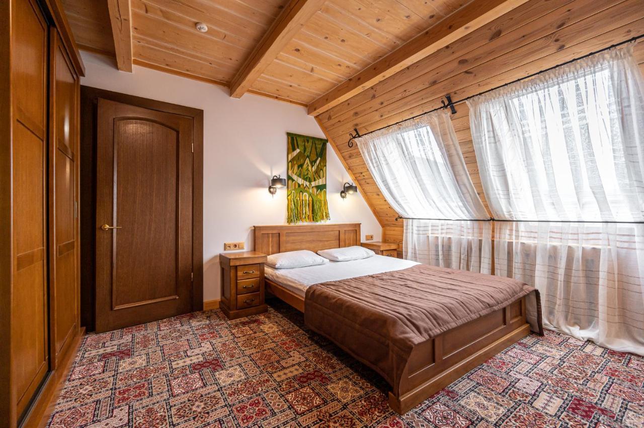 Отель Татарив DeLuxe Экстерьер фото